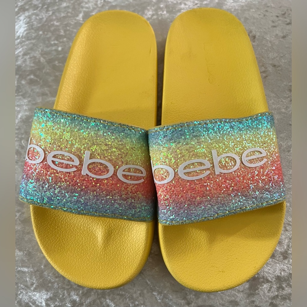 Bebe slides size 7 NWOT